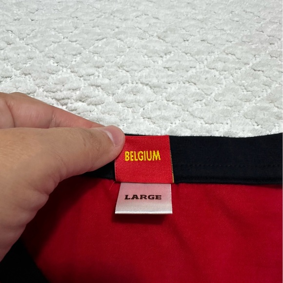 Belgium Soccer Red Shirt Large - Picture 9 of 9
